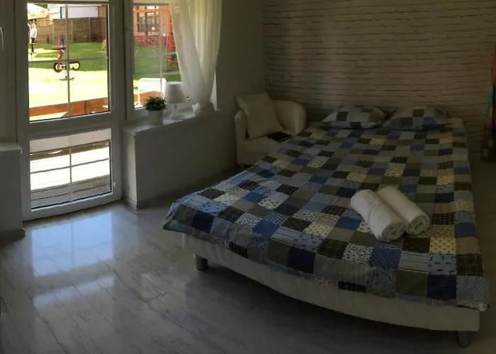 Owocowe شقة روفي